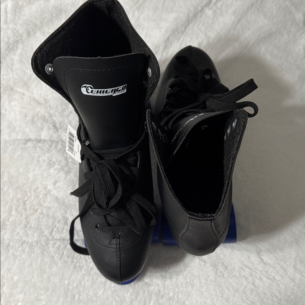 Men's Black and Blue Roller Skates - Picture 4 of 16